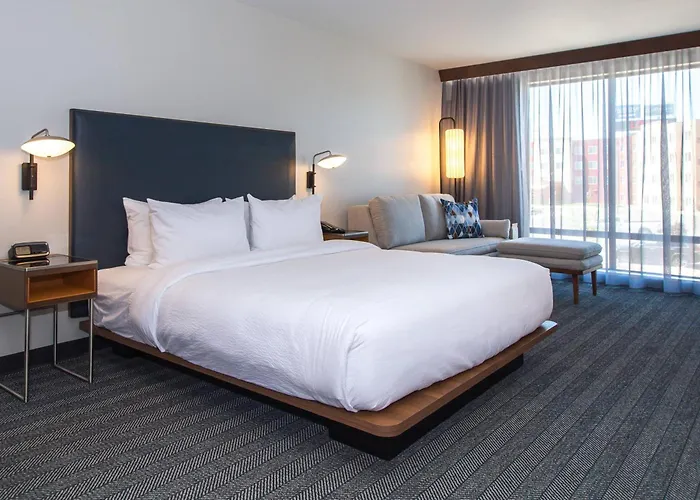 Courtyard By Marriott Rapid City
